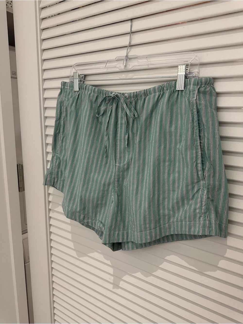 Madewell Drawstring Pull-On Shorts - Picture 2 of 7